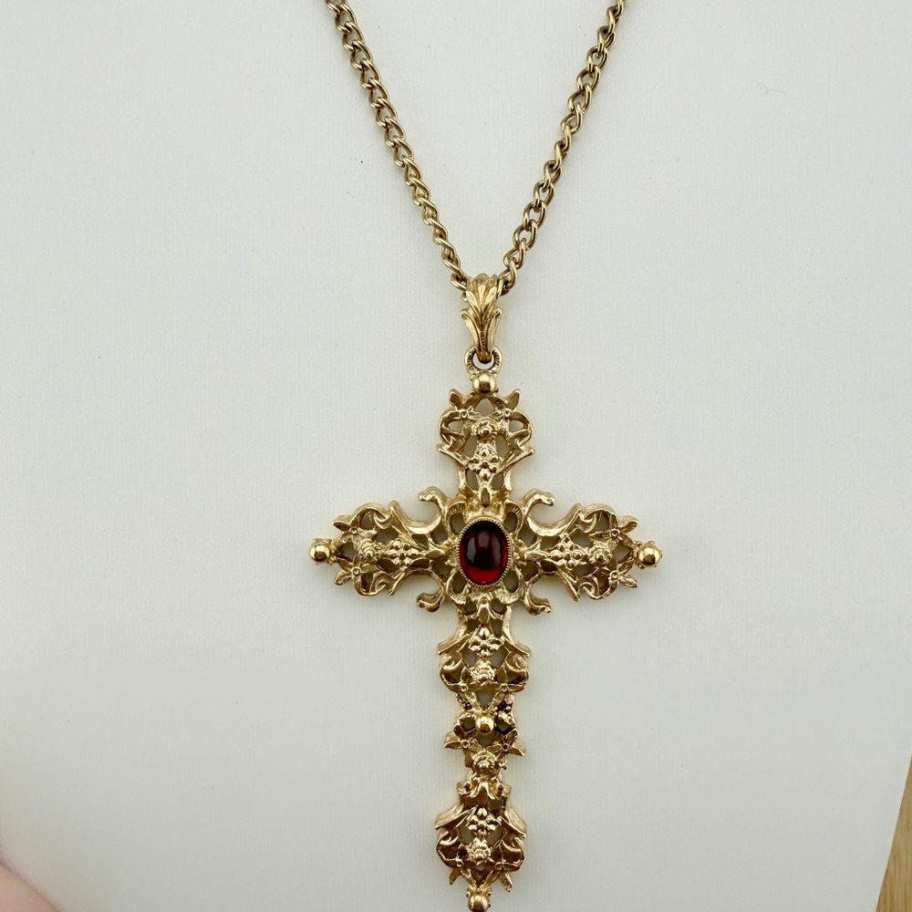 Avon Cross Necklace Red Faux Cabochon Gold Tone Filigree Pendant Boho